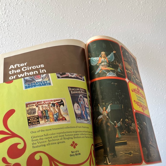 RINGLING BROS. and Barnum & Bailey Circus 100th Anniversary Souvenir Program - Picture 7 of 8